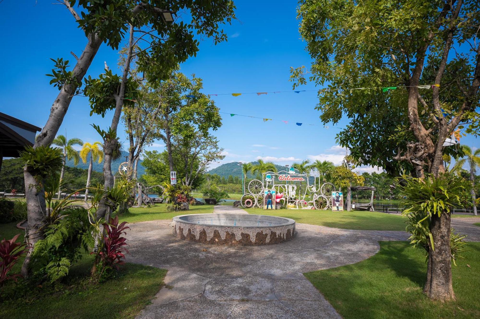 Tamnanpar Resort Ban Phe Zewnętrze zdjęcie